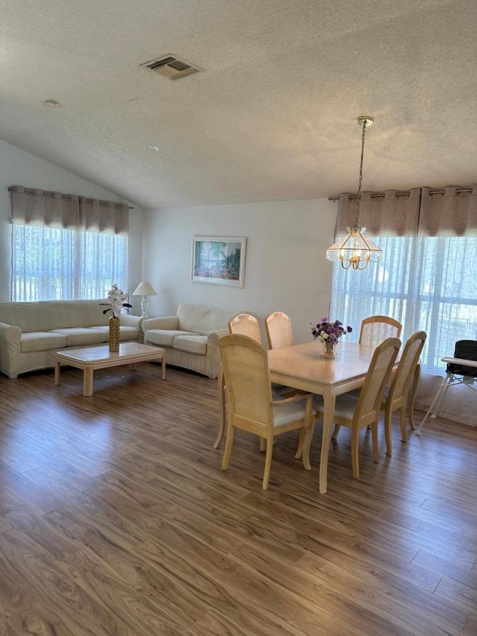 Private Pool With A Beautiful View Overlooking The Lake! Near Disney - Universal Kissimmee Exterior photo
