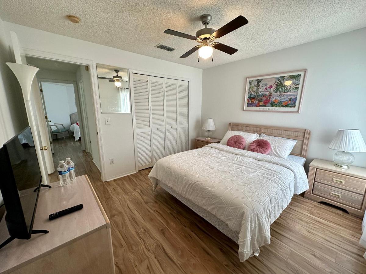 Private Pool With A Beautiful View Overlooking The Lake! Near Disney - Universal Kissimmee Exterior photo